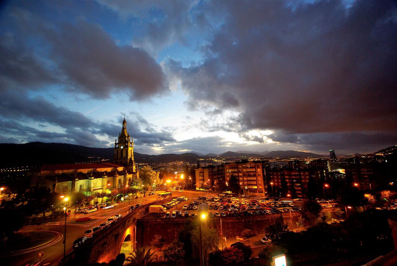 All Iron Hostel Bilbao Luaran gambar